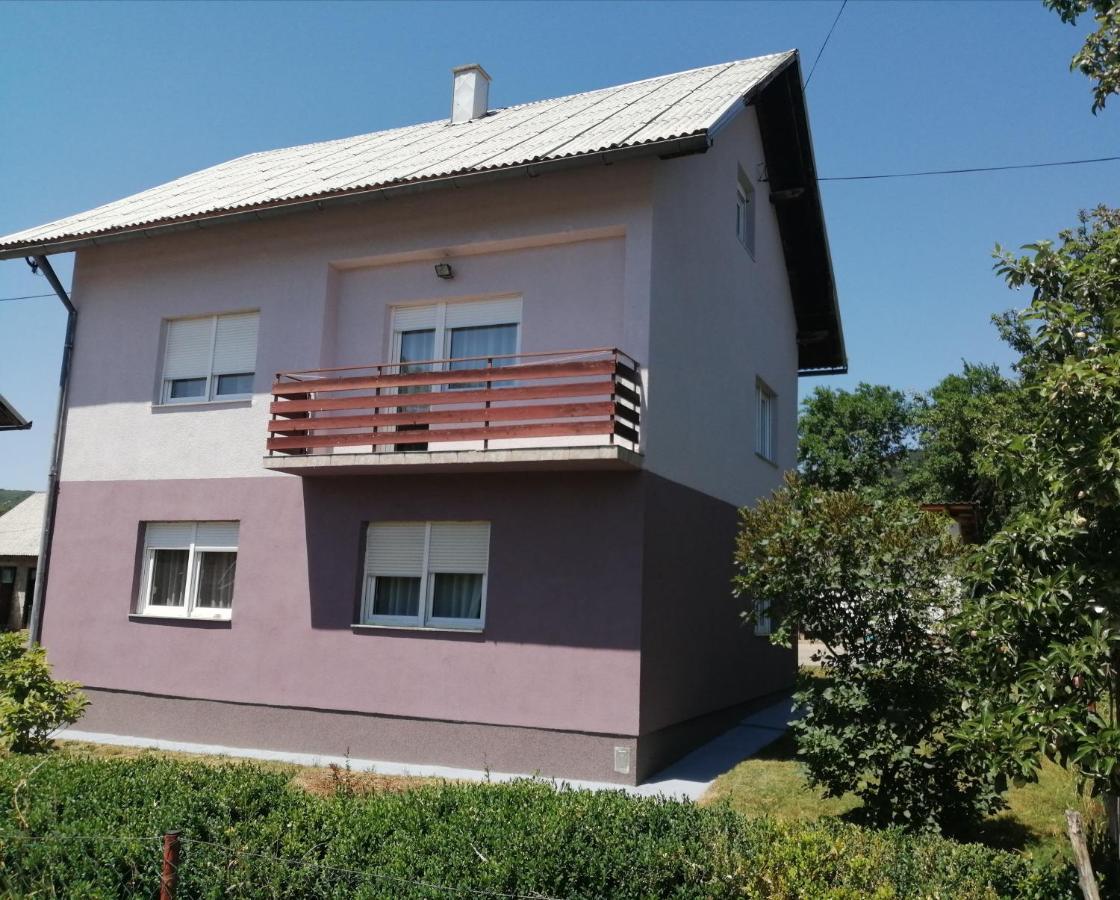 House Natali Apartman Vrhovine Kültér fotó